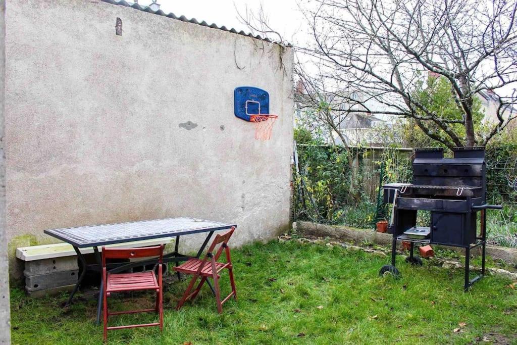 Studio Avec Jardin A Tours Apartment Exterior photo